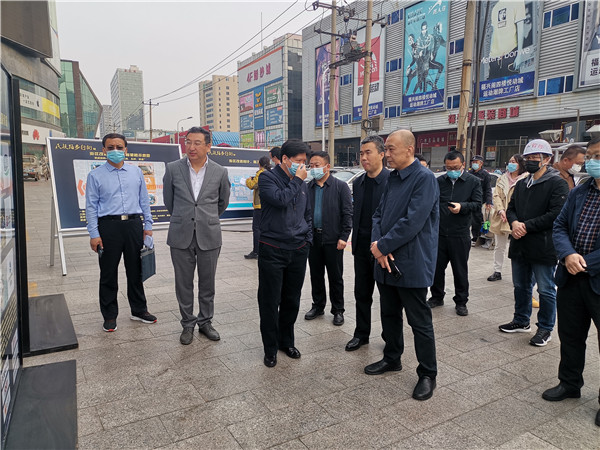 市政府副市长管云天赴市内四区重点打造商业街区调研-图片新闻-商务局